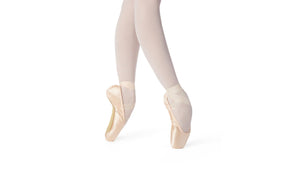 
                  
                    Load and play video in Gallery viewer, Video of Virtisse Prodigy pointe shoe
                  
                